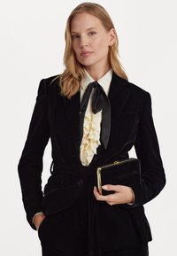 VELVET SMALL FRANKI CLUTCH - Clutch - black