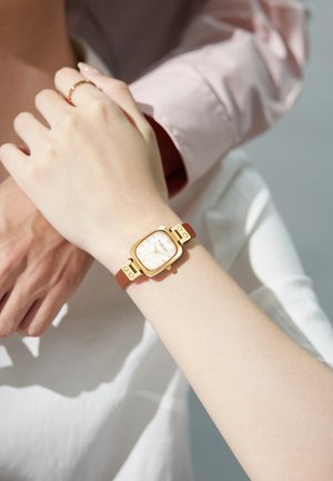 Victoria Hyde, VICTORIA HYDE VIVIAN UHR - Montre - karamell