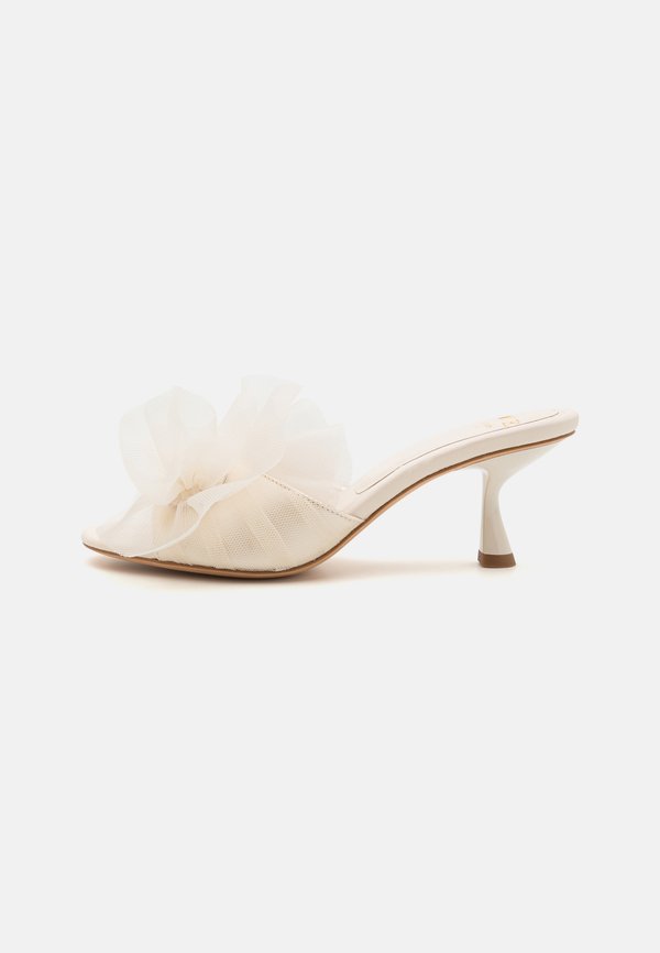 FLOURISH - Heeled mules - cream