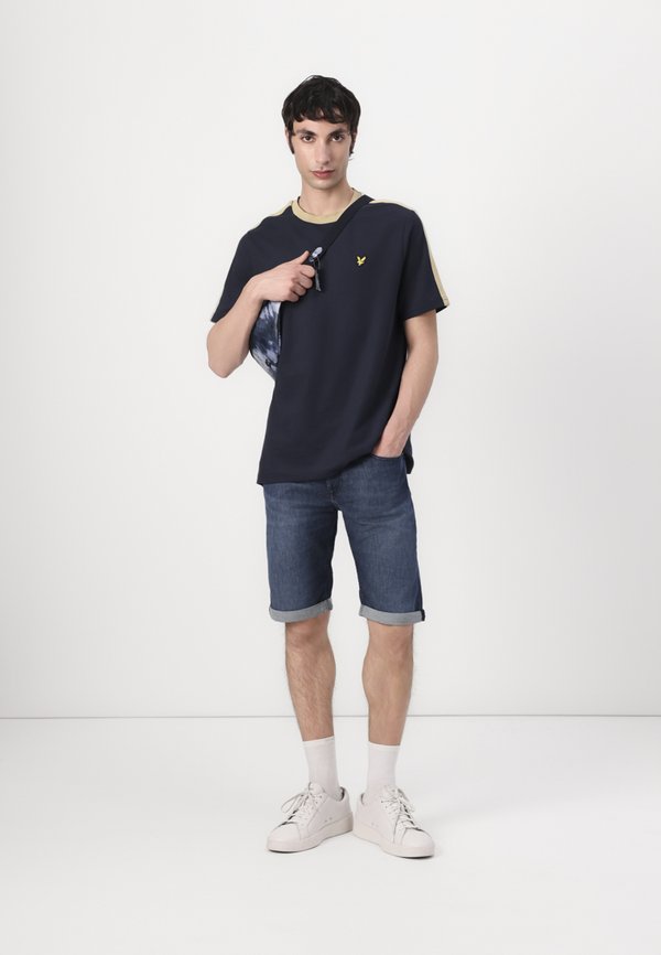 CONTRAST TAPED - Basic T-shirt4