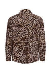 Leopardprint-Hemd mit Knopfleiste aus weichem Stoff, mit langen Ärmeln, geradem Saum und zwei Rückenfalten für zusätzlichen Fluss.