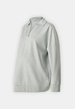 Pullover grigio chiaro con colletto, maniche lunghe e vestibilità comoda. Realizzato in tessuto morbido con una trama liscia e un motivo sottile.