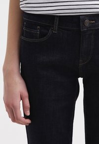 Esprit Vaqueros rectos - dark blue