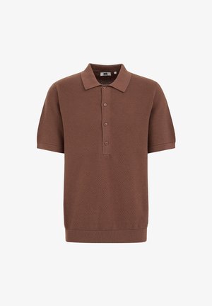 Brah polo majica kratkih rukava rjave barve, izdelana iz teksturirane tkanine, s ovratnikom in zapenjanjem na tri gumbe, ki ima rebrast rob in rokave.