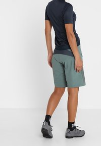 Craft Pantalón corto de deporte - turquoise