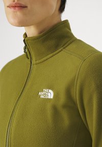 The North Face 100 GLACIER - Jakna od flisa - forest olive