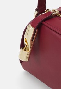 Furla GOCCIA CROSSBODY - Skulderveske - dark red