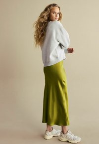 Next Maksiseelik - khaki green