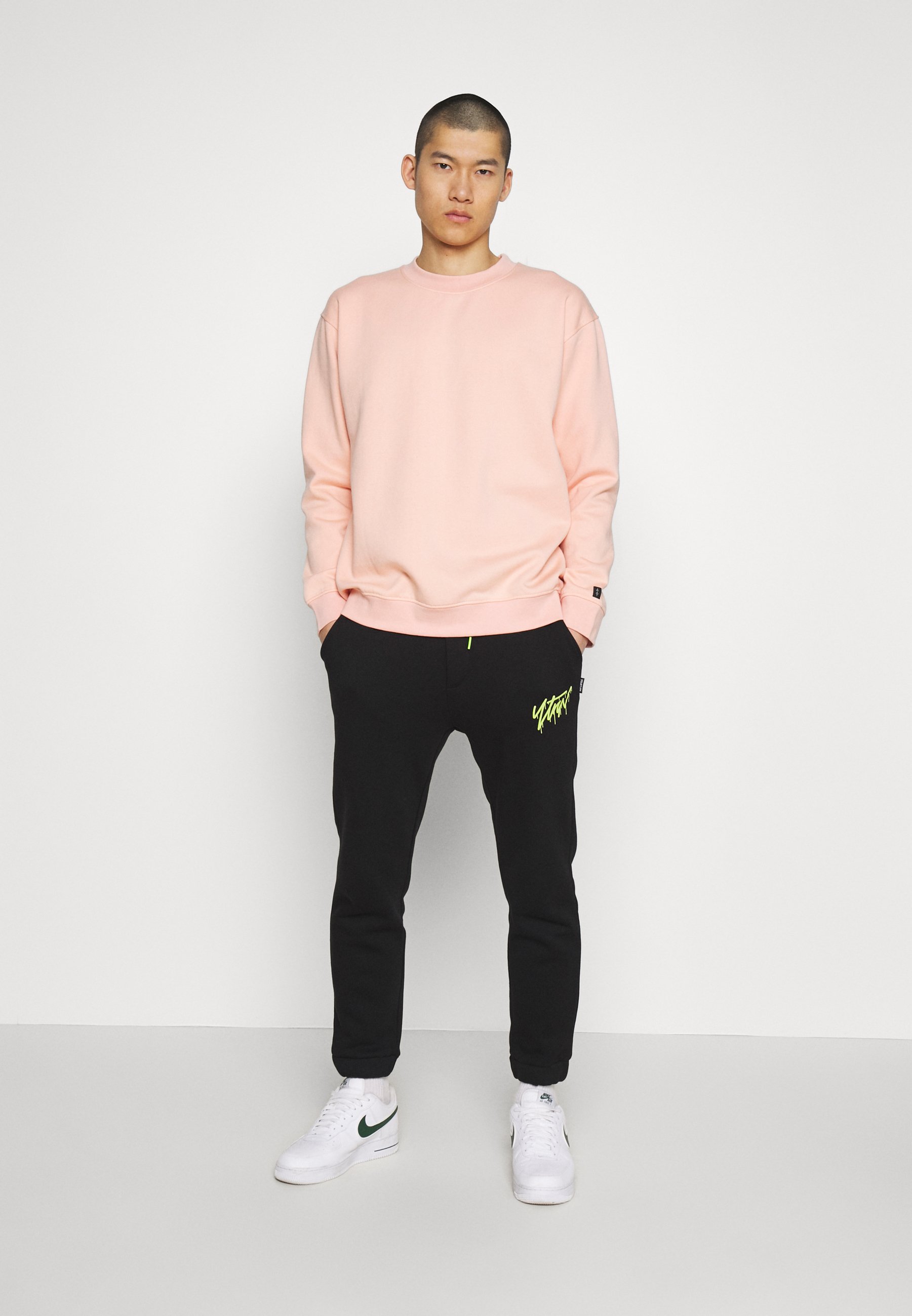 Common Kollectiv FLASH CREW NECK SWEATER Sweatshirt Common Kollectiv FLASH CREW NECK SWEATER - Sweatshirt - black
