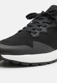 Pier One Tossud - black