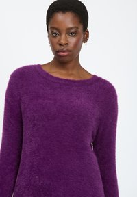 INFLUENCER CREW-NECK - Maglione - purple
