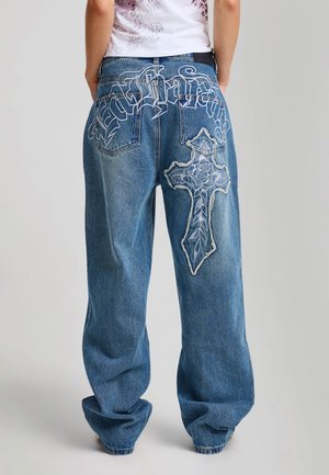 Ed Hardy, WOMENS GOTHIC CROSS WASHED RELAXED JEANS - Relaxed fit jeans - mid blue