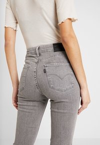 Levi's® Vaqueros pitillo - grey denim