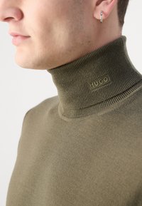 HUGO SAN THOMAS - Strickpullover - olive