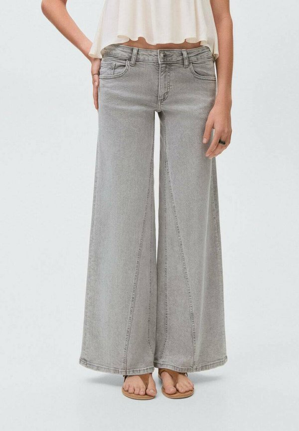 WIDELEG - Flared Jeans3