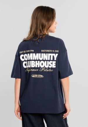 COMMUNITY CLUBHOUSE - T-Shirt print - navy blue