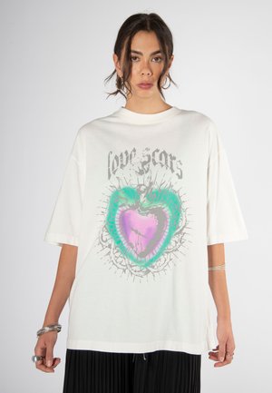 Love Scars VINTAGE HEART TEE UNISEX - Tricou cu imprimeu - offwhite