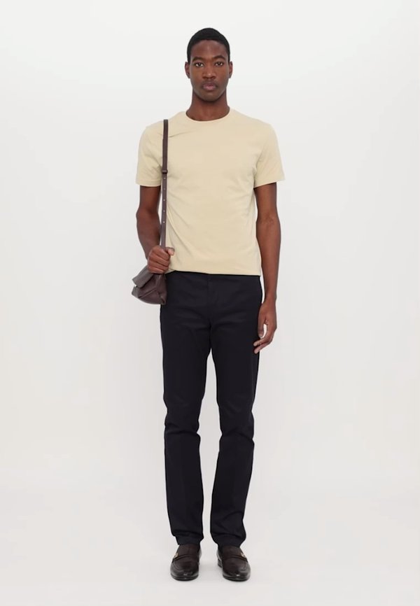 DILLAN - Basic T-shirt - practical beige4
