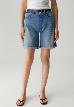 OPUS PANTS MID RISE WIDE FIT - Denim shorts - light vintage blue