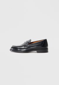 LINN - Instappers - black