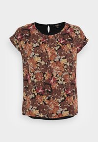 Kortärmad blus med plisserad halsringning i varma bruna, orange och krämfärgade blommönster mot svart bakgrund, nyckelhålsknappstängning bak.