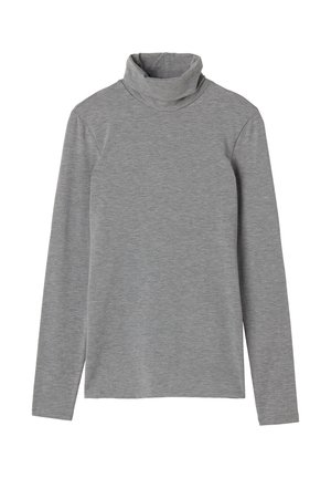 Suéter de cuello alto de manga larga en gris, confeccionado con un tejido suave; presenta un cuello doblado alto y un diseño simple y texturizado sin patrones ni acentos.