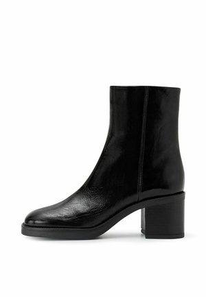 TEKEN - Enkellaarsjes met plateauzool - glossy black