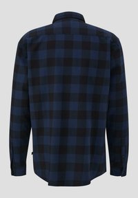 Langmouw shirt in marineblauw en zwart geruit patroon, met een kraag en knoopmanchetten, gemaakt van zachte stof met een gladde textuur.