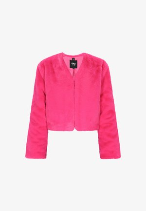 Faux kažokādas cropped jaka spilgti rozā krāsā. Tai ir garas piedurknes un V-veida kakla izgriezums. Mīksta tekstūra bez redzamām detaļām vai aizdares.