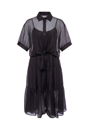 Zwarte doorschijnende midi-jurk met korte omgeslagen mouwen, knopen aan de voorkant, kleine witte stippen, een gestrikte taille en een camisolestijl binnenlaag.