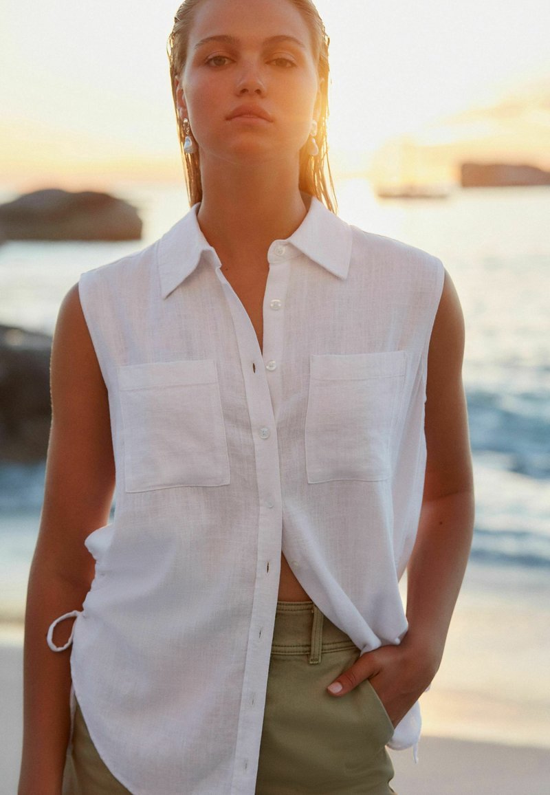 Next SLEEVELESS RUCHED SIDE BLEND PETITE  - Toppi - white