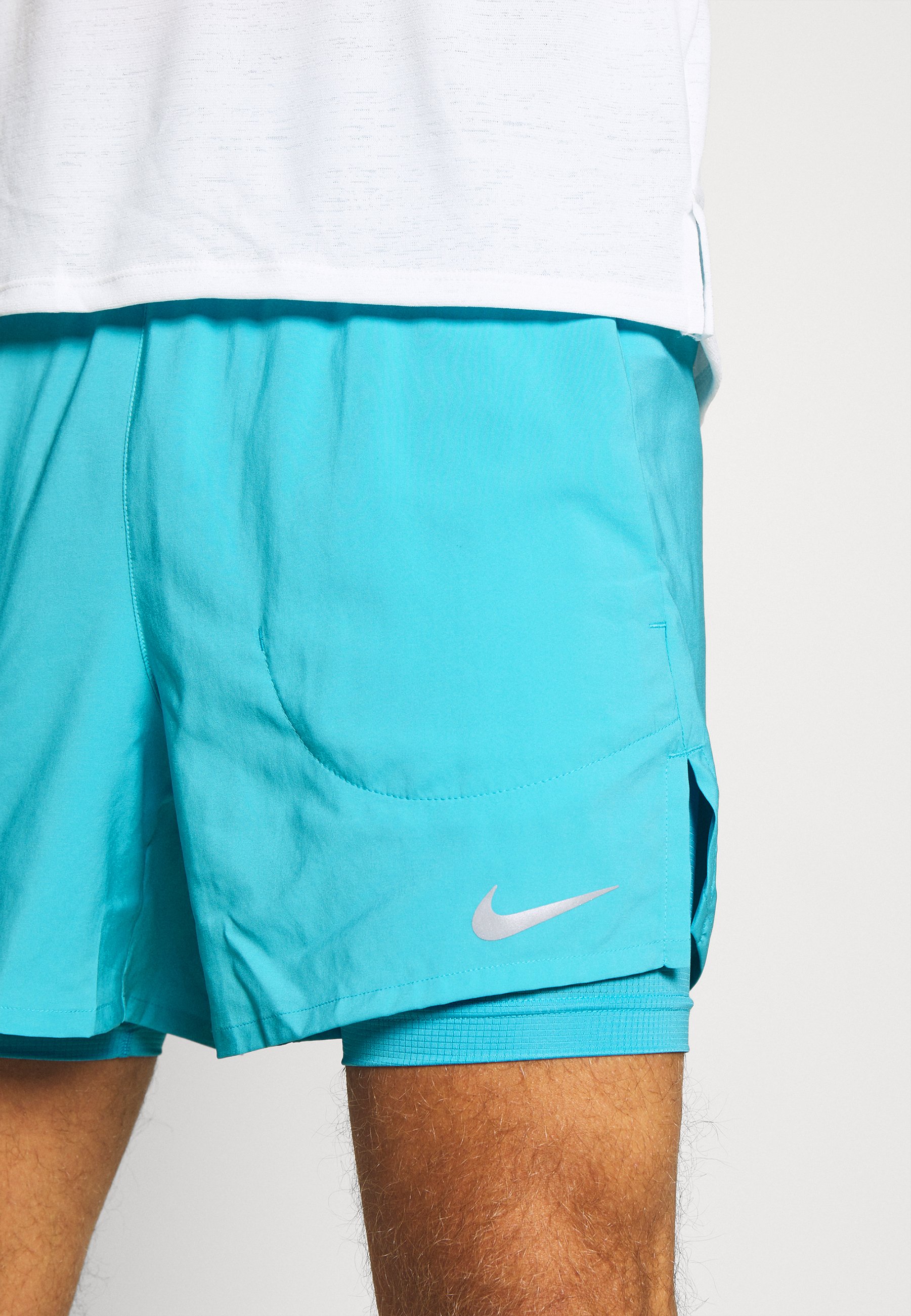 Nike Performance STRIDE SHORT 