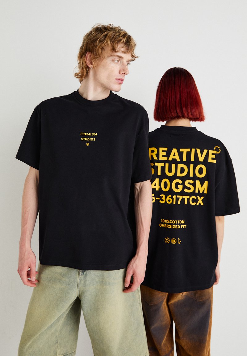 Jack & Jones PREMIUM JPRBLAHARVEY INFO TEE CREW NECK UNISEX - Marškinėliai su spaudiniu - black