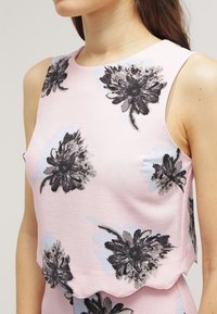 Combinaison été Miss Selfridge Petites Taille 10 Rose Dentelle - Neuve Avec étiquettes