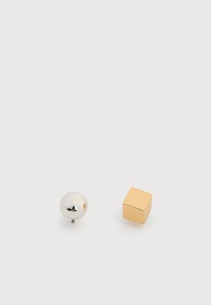 GEO POP ASYMMETRICAL STUDS - Øreringe - gold-coloured/silver-coloured