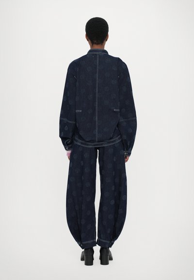 Henrik Vibskov DART JACKET - Džinsa auduma jaka - dark blue