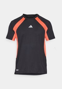 Unselected, black/easy coral