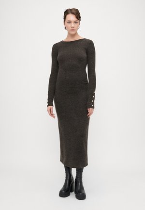 VMHANZO DRESS  - Vestido direito - chocolate torte