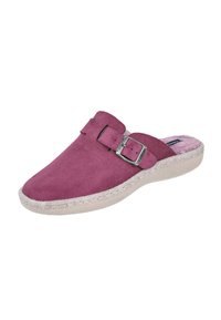 Zapatilla de ante púrpura sin cordones con hebilla plateada ajustable y suela acolchada de color beige claro, mostrada en ángulo sobre un fondo blanco.