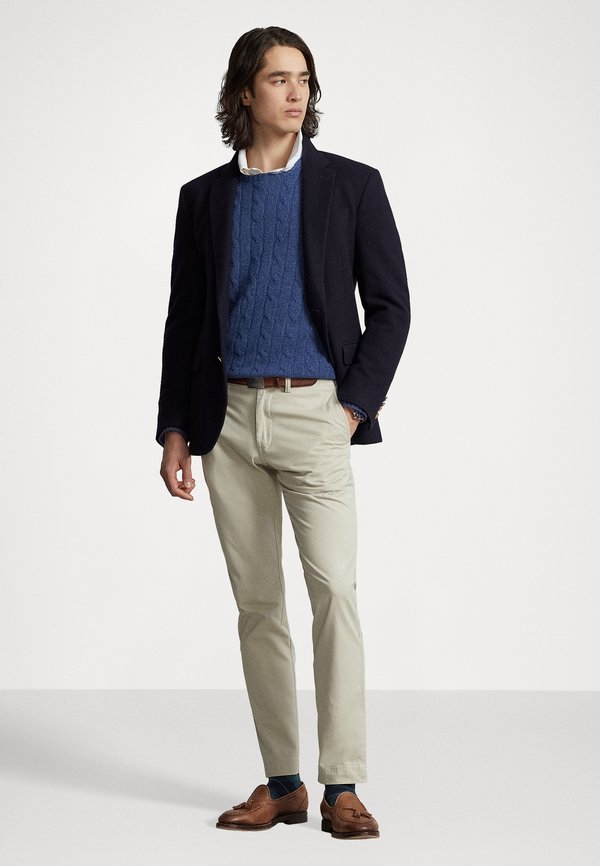 WASHED STRETCH SLIM FIT CHINO TROUSER - Chinos - classic stone4