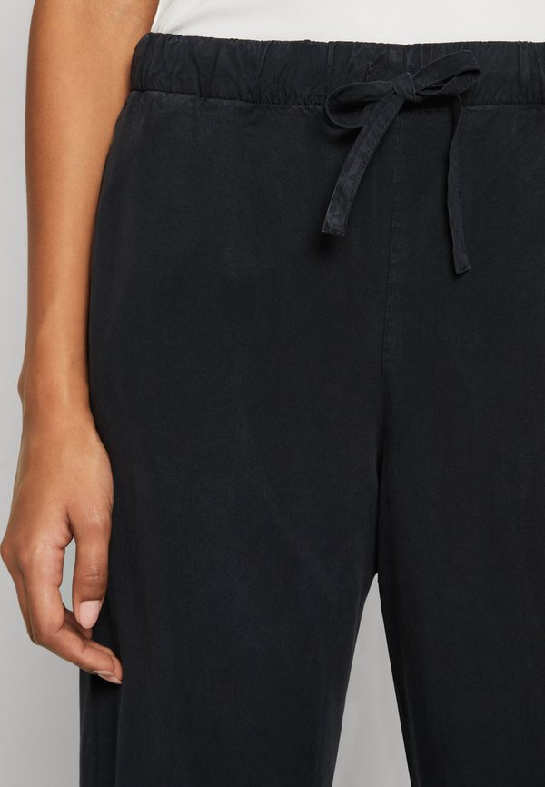 TROUSERS - Trousers - salute4