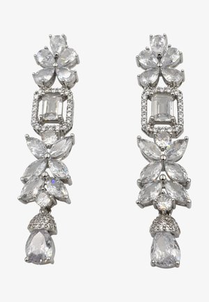 Boucles d'oreilles en argent présentant un arrangement de pierres précieuses claires et facettées en formes florales et marquises, avec une pierre de taille émeraude au centre.