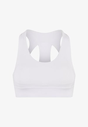 Witte sportbeha van gladde stof, met een racerback ontwerp met uitsnijdingen en een brede onderband voor ondersteuning.