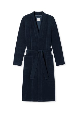 Navyblauwe badjas van zacht terry materiaal, met lange mouwen, een ceintuur in de taille en twee voorzakken. Glad textuur, knielang.