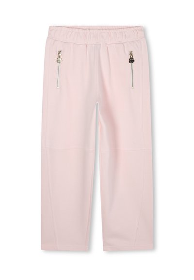 Jasnoróżowe dresowe spodnie z miękkiego materiału, z elastycznym paskiem, dwoma zamykanymi na zamek kieszeniami oraz luźnym krojem i prostymi nogawkami.