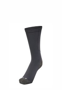 Calcetín de crew gris con textura acanalada, talón y puntera reforzados, y un material suave y mezclado para comodidad y durabilidad.