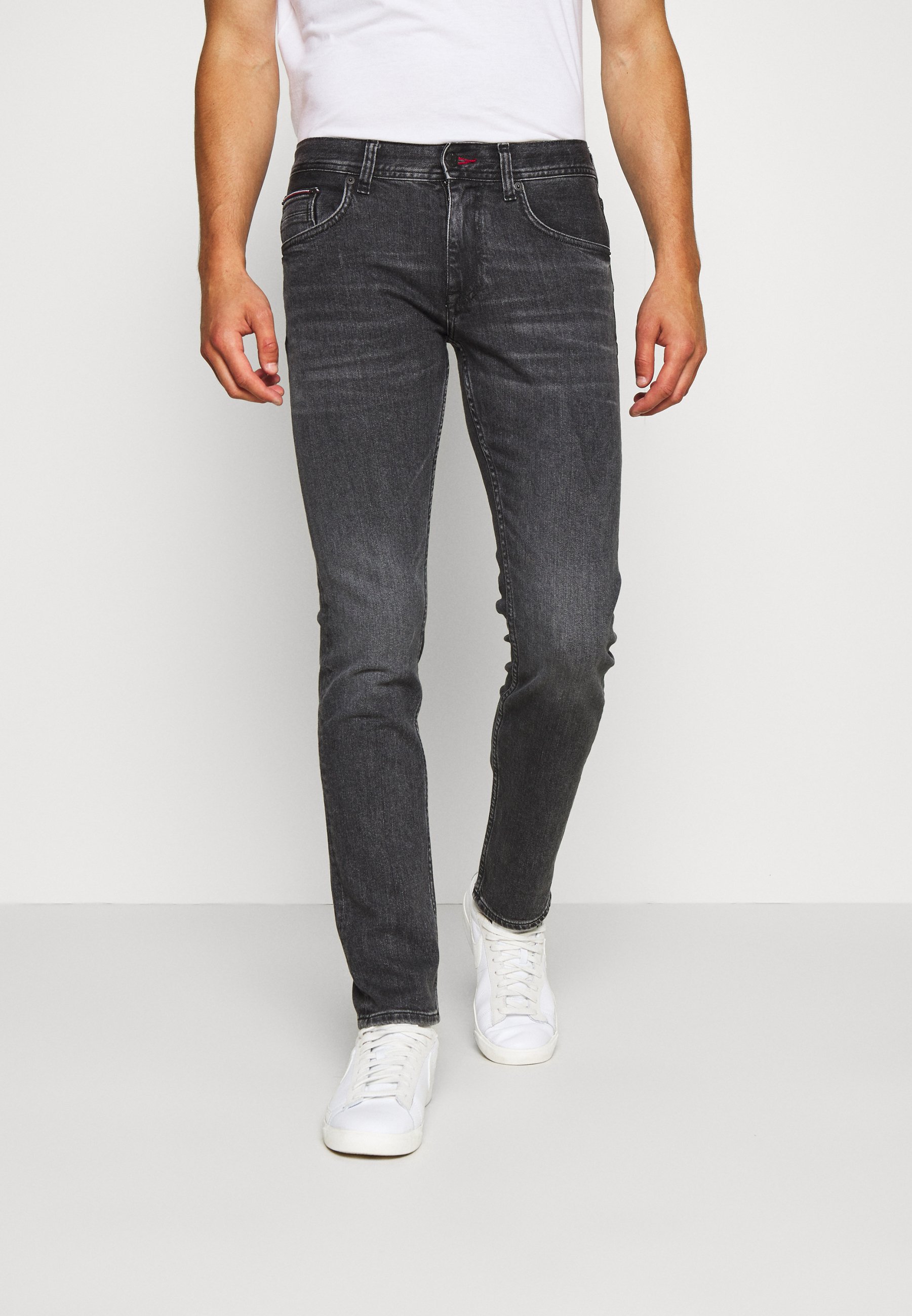 bleecker stretch slim fit jeans