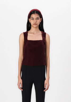 Top - red