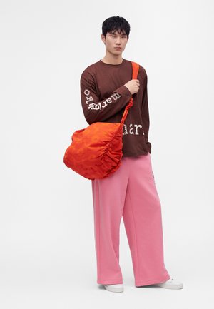 Marimekko, UTU UNIKKO UNISEX - Bandolera - red/dark orange