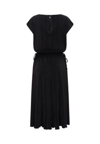 Robe midi plissée noire avec manches courtes, taille cintrée, dos avec une ouverture en forme de goutte et fermeture à bouton, et jupe fluide.